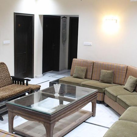 Hotel State Residency บาฮาวัลปูร์ ภายนอก รูปภาพ