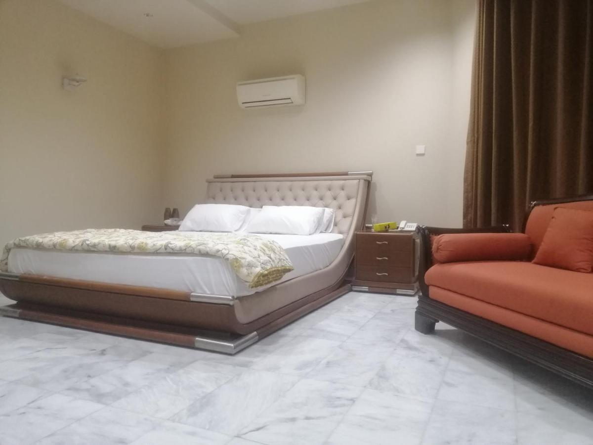 Hotel State Residency บาฮาวัลปูร์ ภายนอก รูปภาพ