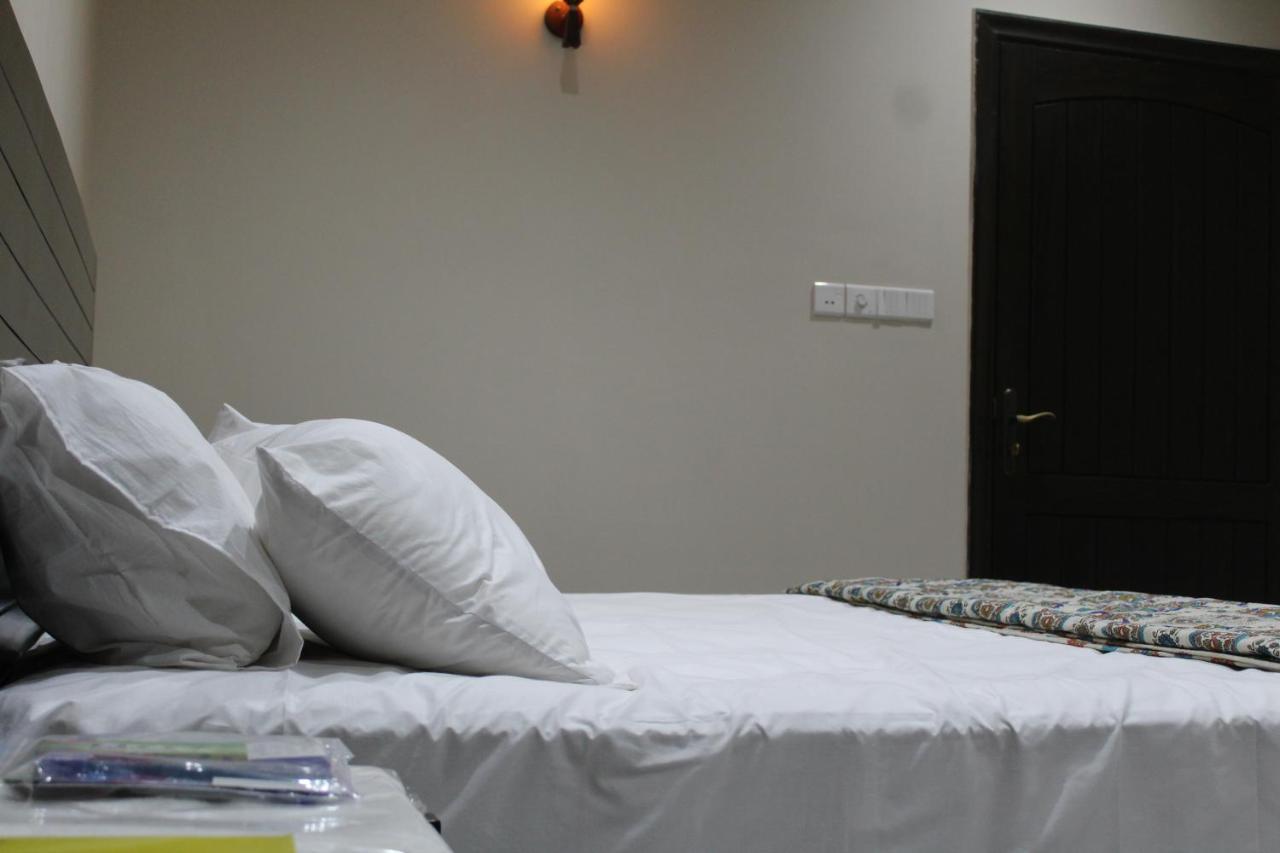 Hotel State Residency บาฮาวัลปูร์ ภายนอก รูปภาพ
