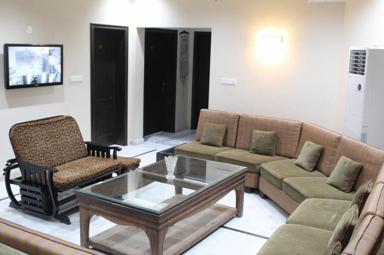 Hotel State Residency บาฮาวัลปูร์ ภายนอก รูปภาพ