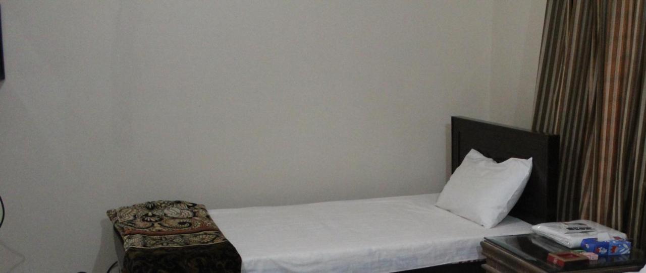Hotel State Residency บาฮาวัลปูร์ ภายนอก รูปภาพ