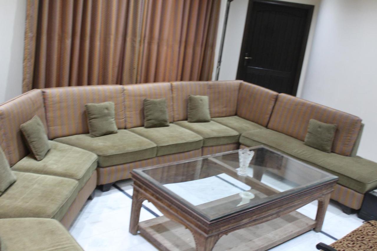 Hotel State Residency บาฮาวัลปูร์ ภายนอก รูปภาพ